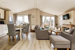 The Lodge - Ryde - 3