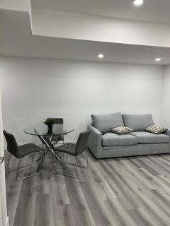Lovely 1 bedroom and 2 beds - 4