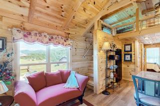 Phobos Cabin - Mars Hill - 7