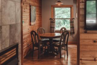 Patriot Cottage at American Heartland Cabins - Rockbridge - 3
