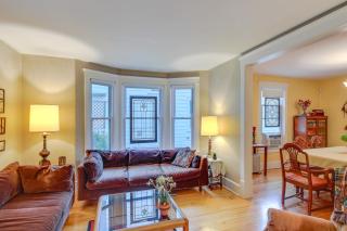 Historic Home with Sunroom - 5 Mi to Lambeau Field! - De Pere - 2