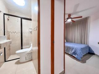 Bello Mar de Cancun, Beautiful 2Br 2Ba Condo overlooking beach spectacular view! - Cancun - 3