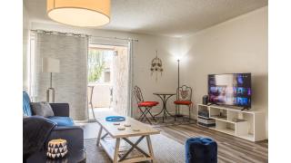 Stylish condo heart of Old Town Scottsdale Pool BBQ - Scottsdale - 7