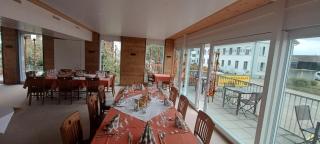 Hotel / Restaurant Post - 4