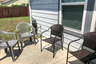 Loquat Bungalow - 8