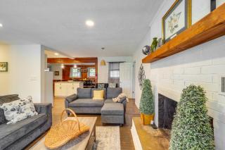 Boone Vacation Rental with Private Hot Tub and Deck - Boone - 1