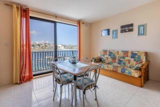 Adorable Seaview apt at St Paul's Bay - St Paul's Bay - 4