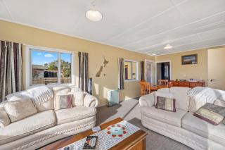 Lakeside Escape - Motuoapa Holiday Home - Turangi - 6
