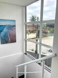Casa agradável com piscina há 1 quadra da praia. - Bertioga - 6