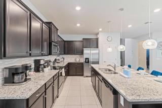 2021 Lelani Circle - Davenport - 1