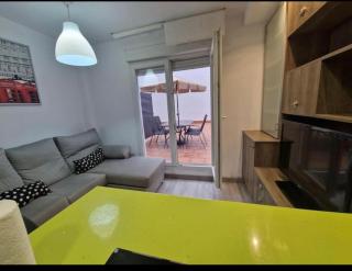 Apartamento con terraza y parking - Gijón - 8