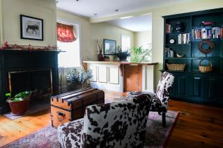 1820 House - VT Charm + Modern Comforts + Hot Tub - Stowe - 4