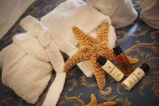 Hotel Mignon Riccione Fronte Mare - 8