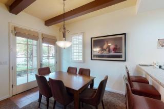 LV213 Single Story 2 Bedroom with a 2 Car Garage - La Quinta - 8