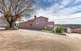 Amazing Home In Marcana With Jacuzzi - Marčana - 1