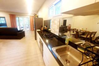 Lanta Sunshine Residence Apt 3 Two Bed Apartment with AC and Work Space - Ko Lanta - 3