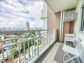 Brand New 2BR unit 7min to Gateway Mall Cubao - 5