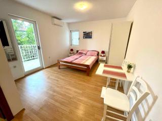 Apartments in Jadranovo 45258 - Jadranovo - 0