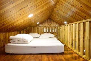 Fairy Story Village Farm B&B - 2