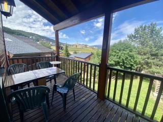 Chalet cosy 55m², 8 pers, garage, prox. pistes, animaux admis - FR-1-758-6 - 8