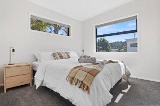 Leisure on Leo - Waihi Beach - 1