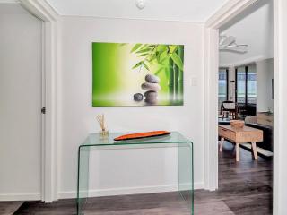 'Luxury Waterfront' Spectacular Oasis in the City - Cairns - 3