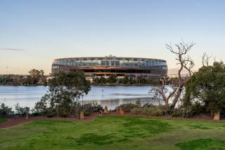 Riverside Panorama Suite Spectacular City Living - Perth - 4