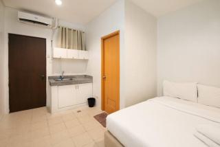JP Santiago Studio Makati J303 - Manila - 3