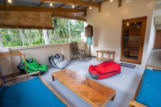 Haole Surf Hostel - General Luna - 2
