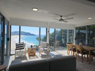 The Beach House - Boomerang Beach - 5