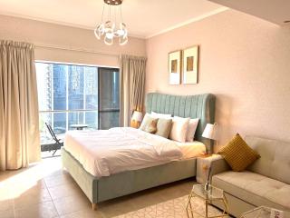 Cosmos Living Spacious with Balcony GCV1 - 0