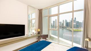 Sleek Studio in Business Bay with Canal View Business Bay, Dubai - 6
