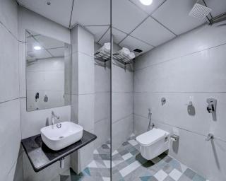 Hotel Arts International - 9