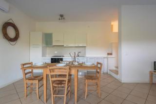 Elegant Residence Ea Bianca 2 Bedroom sleeps 6 extra bed available n0614 - Cala Bitta - 9