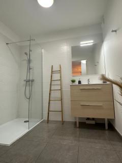 Bel Appartement au calme avec parking - Mentone - 4