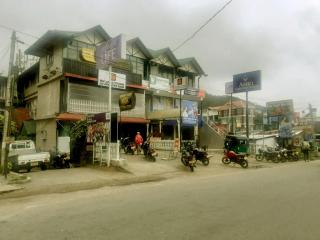 Cool Land Hot Hut Rooms & Restaurant - Nuwara Eliya - 3
