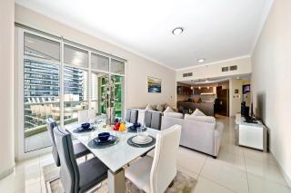 Charming 2BR + kid's room w/ Marina yacht view - Dubai - 4