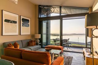 Shoreline Apartments - 5