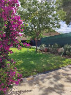 T2 aperçu mer à Janas complètement renové - 8