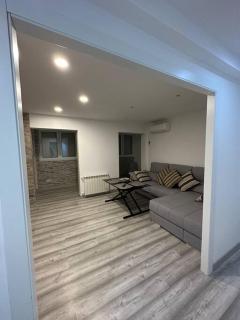 Cozy 1-Bedroom Apartment - Madrid - 3