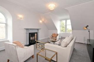 Luxury West End Apartment - 0