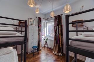 Hostello - Bucharest - 9