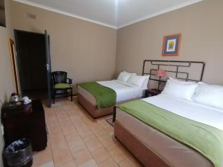 Oteng Guest House - Belfast - 8
