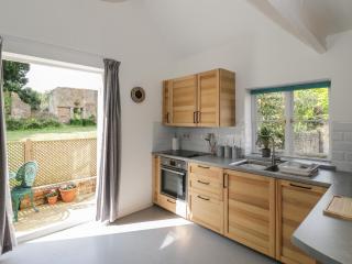 Chapel Cottage - 2