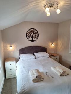 Ferndale Lodge - 2