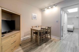 Kingfisher Inn - 1