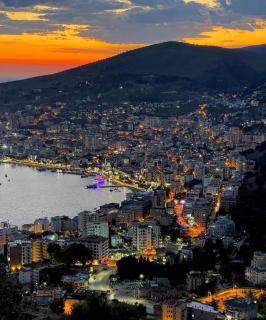 Luxury Dennis Home - Sarandë - 3