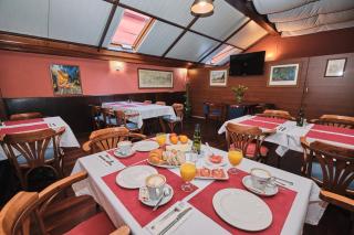 Hotel Entrecercas - Santiago di Compostela - 1
