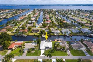 STUNNING Gulf Access Villa with Heated Pool - Villa Southern Paradise - Roelens Vacations - Cape Coral - 6