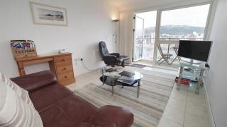 Marina Villas, Trawler Road, Marina - Swansea - 9